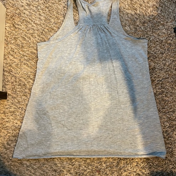 NWT Pure Barre Circle P Tank - Picture 4 of 5